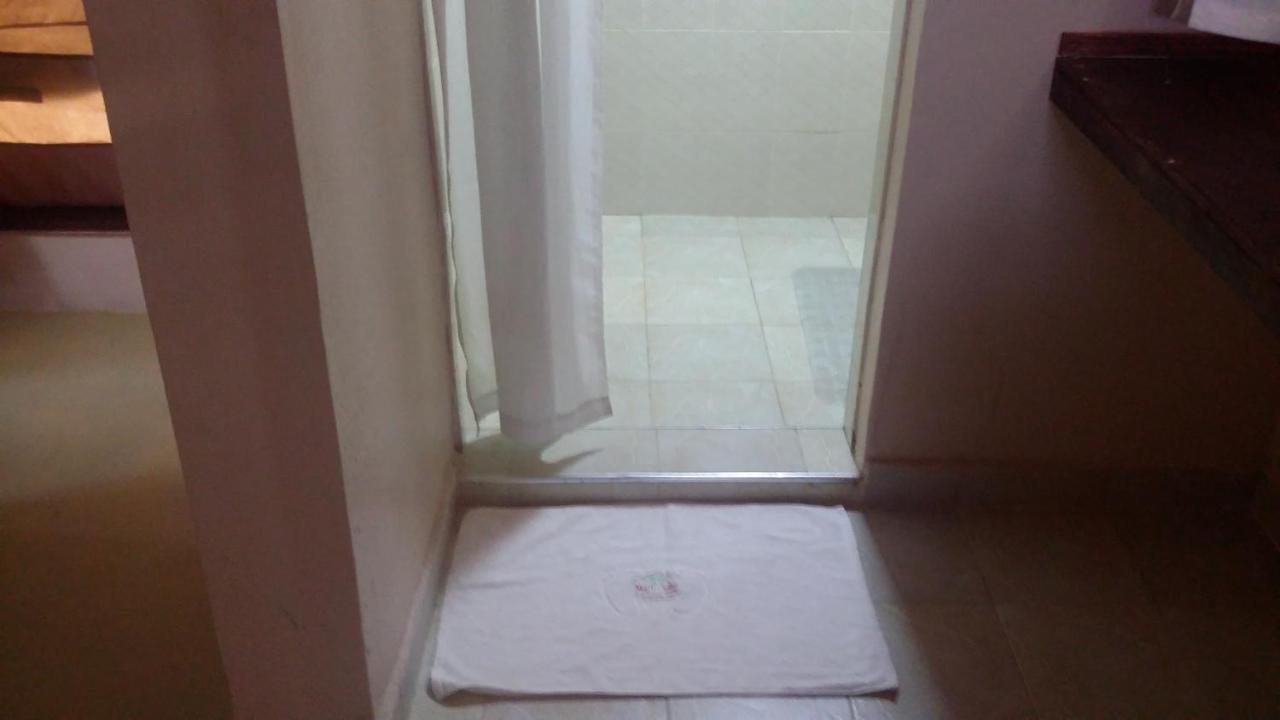 Maili Saba Camp Villa Nakuru Ngoại thất bức ảnh