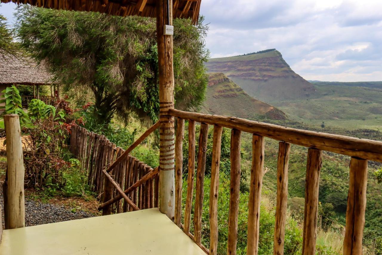 Maili Saba Camp Villa Nakuru Ngoại thất bức ảnh