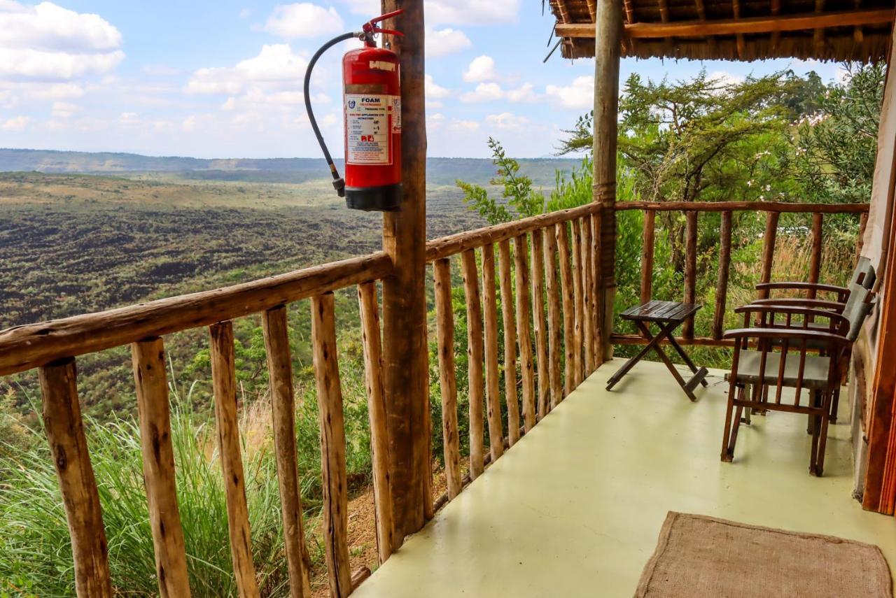 Maili Saba Camp Villa Nakuru Ngoại thất bức ảnh