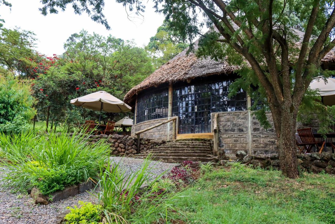 Maili Saba Camp Villa Nakuru Ngoại thất bức ảnh