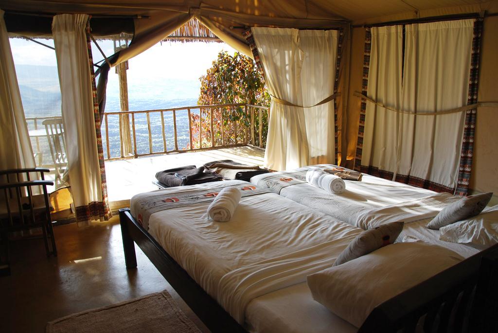 Maili Saba Camp Villa Nakuru Ngoại thất bức ảnh